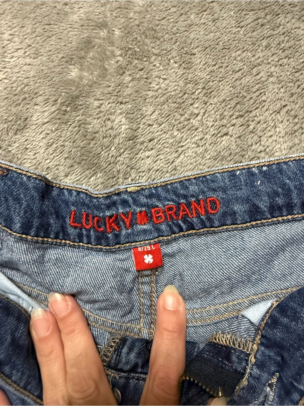 Lucky Brand Two-Tone Blue Denim Jeans - Picture 2 of 6